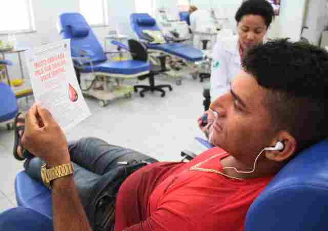 Fhemeron alerta para falta de sangue e faz apelo para o Natal e Ano Novo