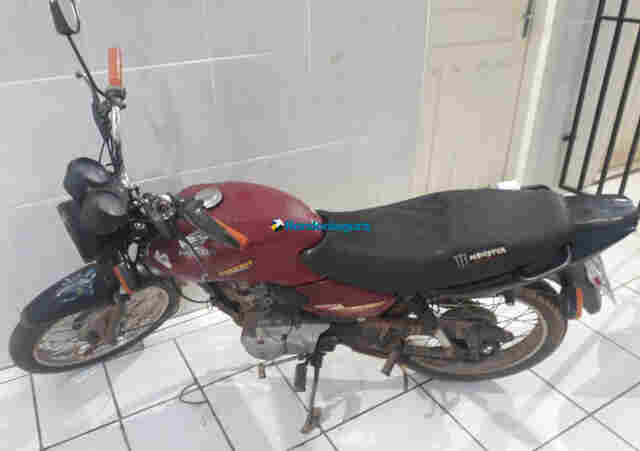 Jovem é preso com moto adulterada e alega ter comprado pelo OLX
