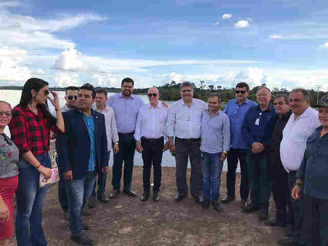 Jean Oliveira participa do ato de assinatura da Ordem de Serviço para início da obra de recuperação da ponte do Rio Jamari