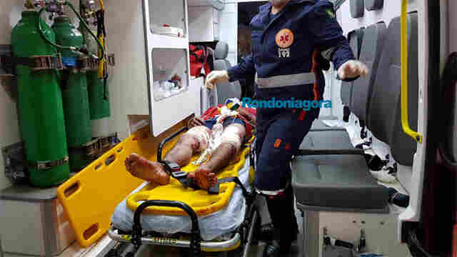 Policial reage e atira nas pernas de suspeito que o seguia