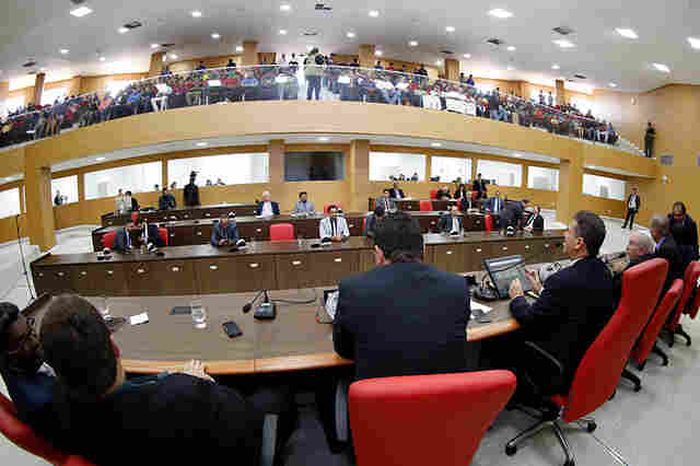 Deputado reeleito vai comandar sessão de posse e da eleição da Mesa na próxima sexta-feira