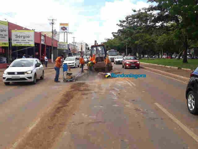 Dnit inicia operação tapa-buracos na Avenida Jorge Teixeira, em Porto Velho