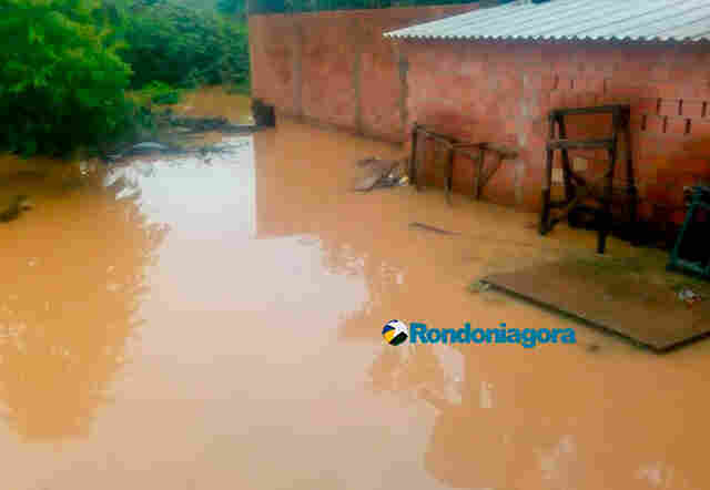 Enchente: Rio Madeira sobe mais e famílias começam a ser retiradas em Porto Velho