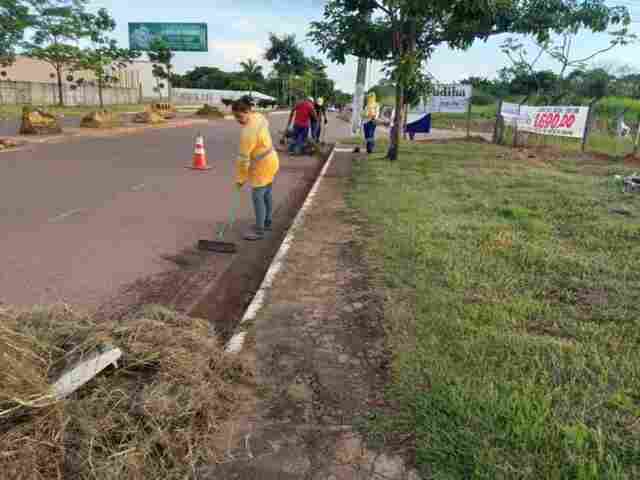 Prefeitura inicia novo cronograma de limpeza na Zona Leste da capital