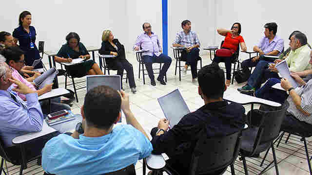 Implantação do estacionamento rotativo é discutido na Capital