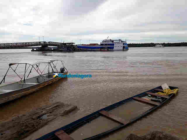 Rio Madeira começa a invadir ruas do Cai N’Água em Porto Velho; Vídeo