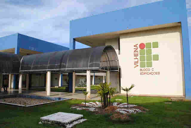 Ifro abre processo seletivo para contratação de professores substitutos