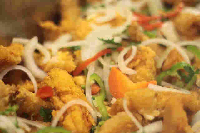 Confira dicas de cuidados que o folião deve ter com alimentos e bebidas durante o Carnaval