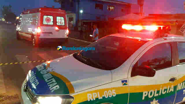 Criminosos esfaqueiam mulher após roubar celular no Centro de Porto Velho