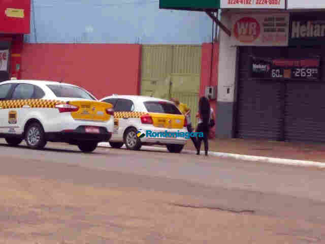 Semtran continua fiscalizando e multando táxis compartilhados em  Porto Velho