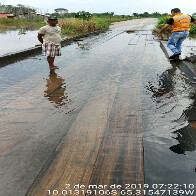 Dnit realiza obra de elevação da ponte sobre o Rio Araras devido a cheia; trânsito está interrompido
