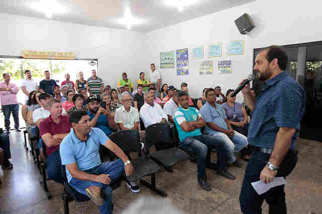 Em Ouro Preto e Vale do Paraíso, população cobra apoio de Laerte Gomes para recuperação das estradas