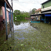 Cheia do Rio Madeira avança pela região central de Porto Velho