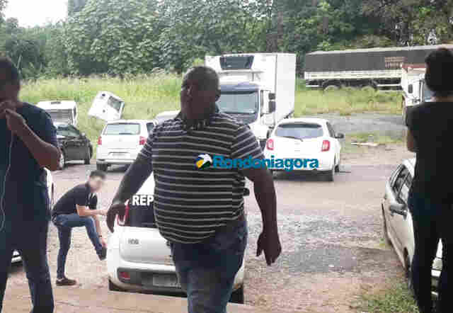 Vídeo: Pastor se apresenta à polícia e confessa que decepou mão da esposa por ciúmes