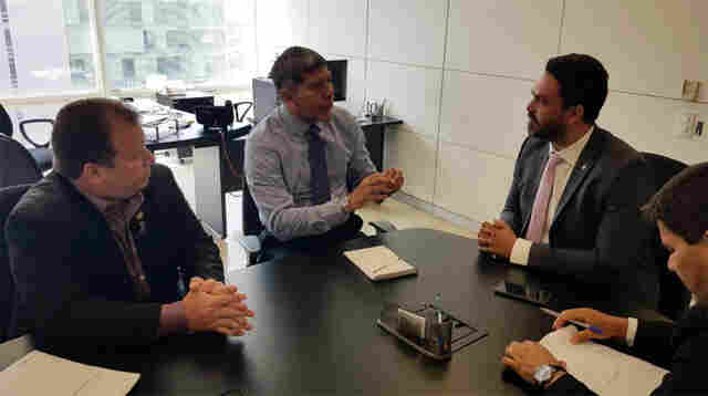 Léo Moraes e Dr. Neidson cobram repasse de R$ 23 milhões a municípios afetados pelas enchentes