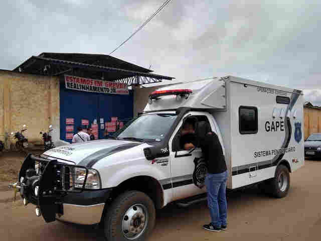 Agentes penitenciários devem iniciar greve a partir desta terça-feira em todo o Estado