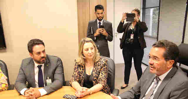 Léo Moraes cobra Ministério da Economia e TCU sobre retomada da transposição de servidores em Rondônia