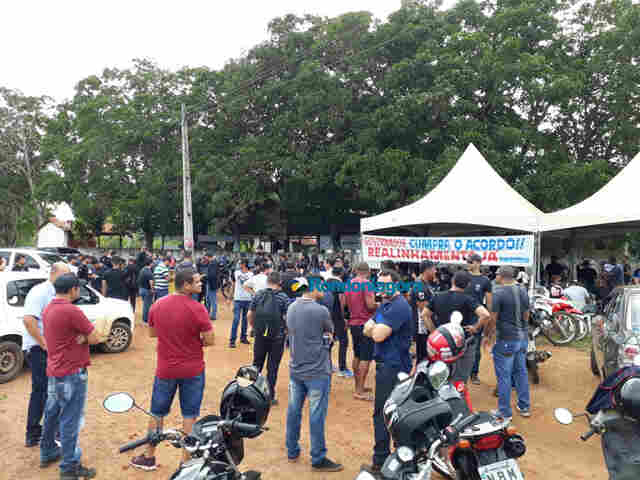 Greve dos agentes penitenciários chega ao 2º dia com adesão de 100% dos trabalhadores, diz Singeperon