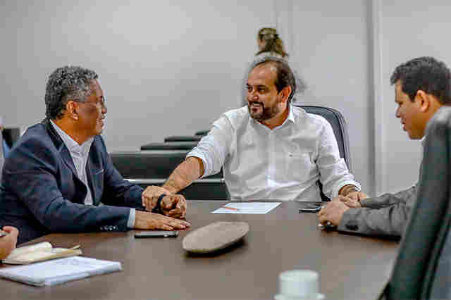 Presidente da ALE se reúne com secretário de Educação e anuncia indicação do plano de segurança nas escolas públicas