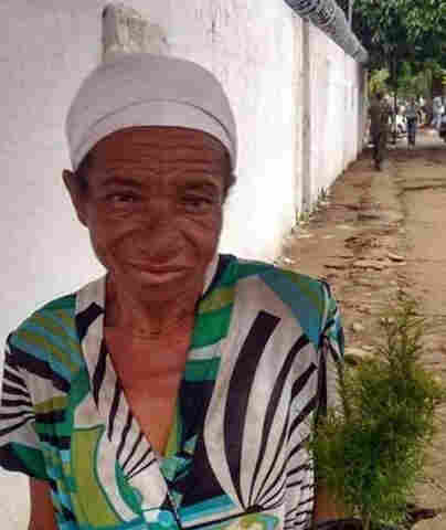 Corpo de moradora de rua está há mais de 2 meses no IML e amigos tentam liberação para enterrá-la