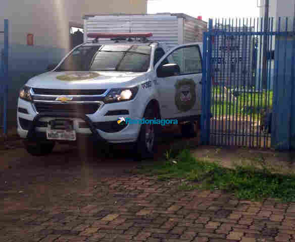 Homossexual é assassinado com dez facadas por desconhecido