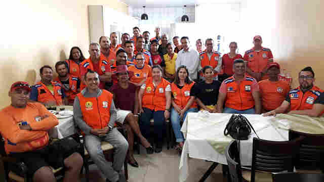 Edesio Fernandes realiza confraternização em comemoração ao Dia da Defesa Civil