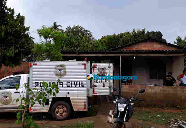 Mulher é assassinada a pauladas e facadas pelo ex-marido, que se mata enforcado