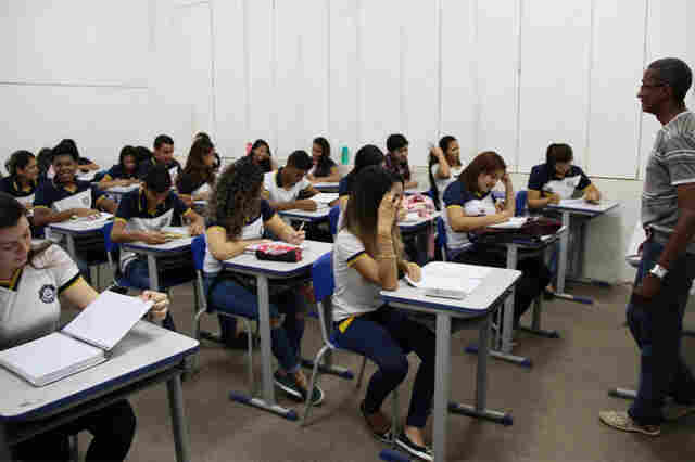 Governo diz que irá reforçar a segurança nas escolas de Rondônia