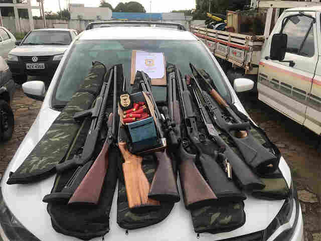 Operação Rúbido prendeu 10 pessoas e apreendeu mais de 80 armas de fogo