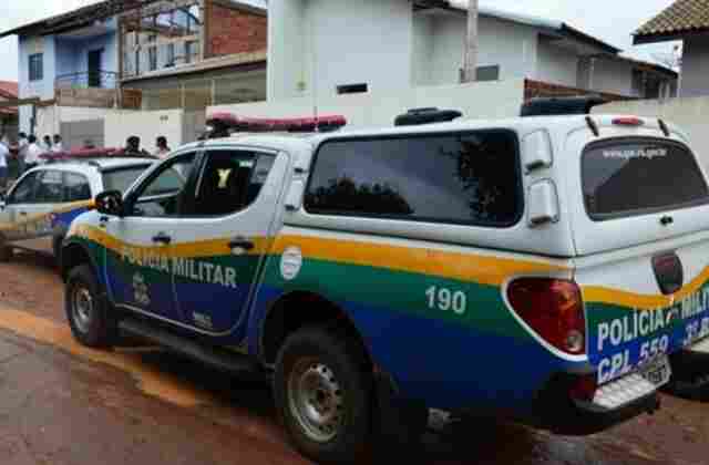 Briga por causa de mulher termina com homem esfaqueado