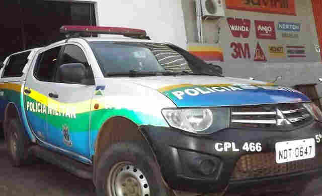 Homem espanca e ameaça ex-mulher grávida na frente da filha na Capital