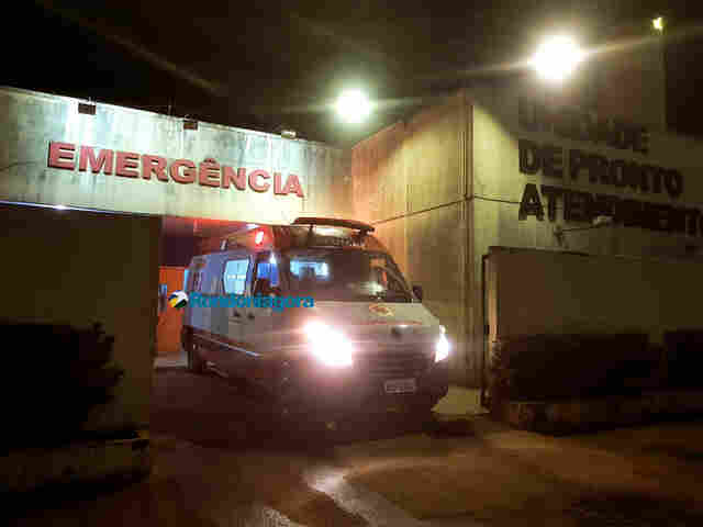 Jovem presencia roubo de moto e é baleada por assaltante na Zona Leste