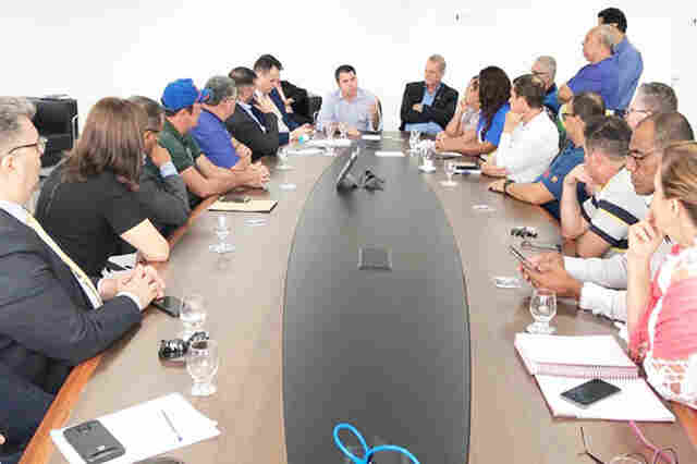 Servidores dos Poderes se unem na luta por isonomia na transposição