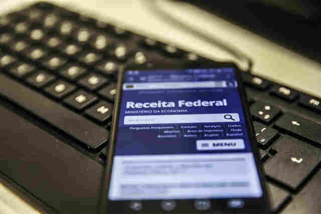 Contribuintes têm último final de semana para fazer declaração do Imposto de Renda