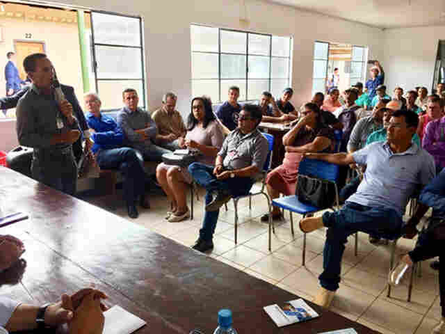 Joelna Holder participa de audiência pública sobre transporte escolar em Porto Velho