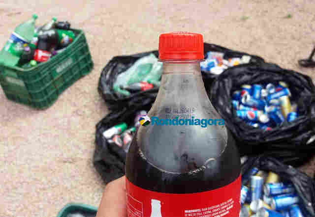 Conveniência é interditada após ser flagrada vendendo vários produtos vencidos em Porto Velho