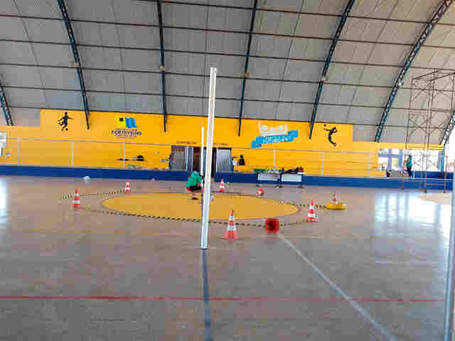 Prefeitura revitaliza poliesportivo do bairro Três Marias, na zona Leste