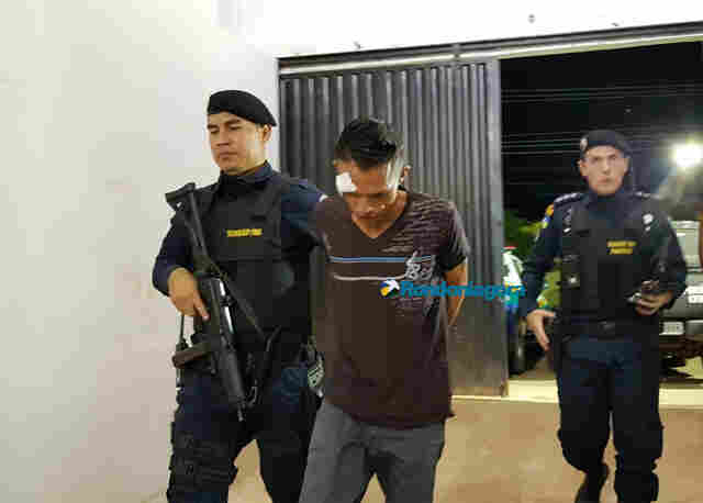 Vídeo: Foragido que roubou casa de policial é preso com pistola ao assaltar lanchonete