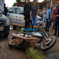 Vídeo: Um bandido é morto e outro é preso após roubo em Porto Velho