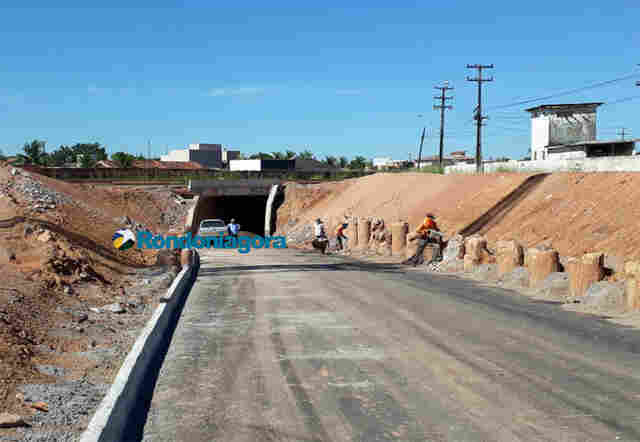 Vídeo: 10 anos após o início, obras dos viadutos de Porto Velho serão finalizadas em junho, diz Dnit