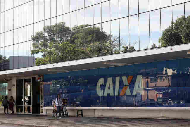 Caixa começará a chamar candidatos aprovados no concurso de 2014