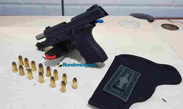 Motociclista é preso com pistola 380 durante abordagem na PM no Nacional