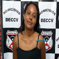 Acusada de ser conselheira do Comando Vermelho se apresenta à polícia e é presa na Capital