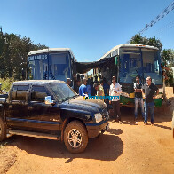 Moradores e caminhoneiros bloqueiam Estrada da Penal para exigir asfalto