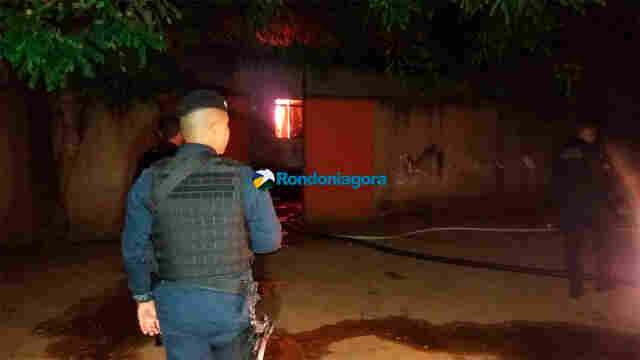 Vídeo: Incêndio de grandes proporções destrói escola estadual em Porto Velho
