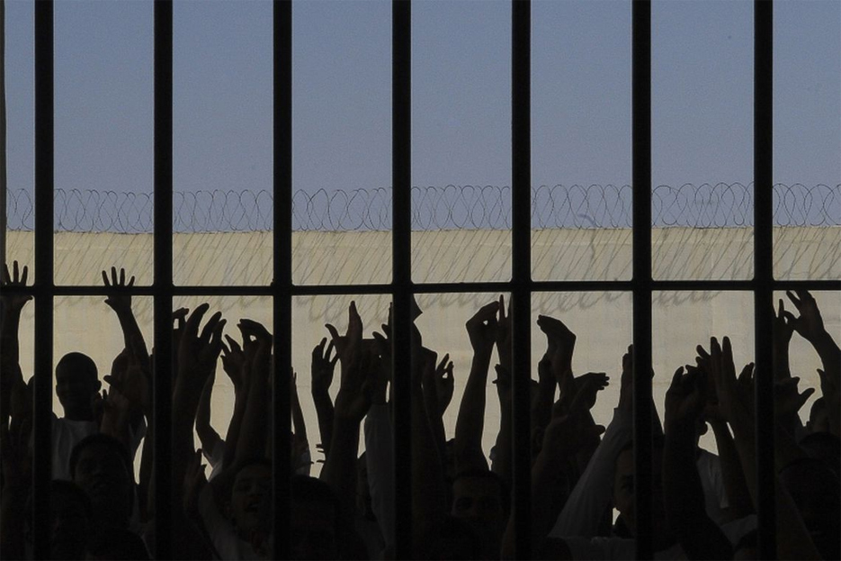 Banco de perfil genético tem mais de 17 mil presos cadastrados