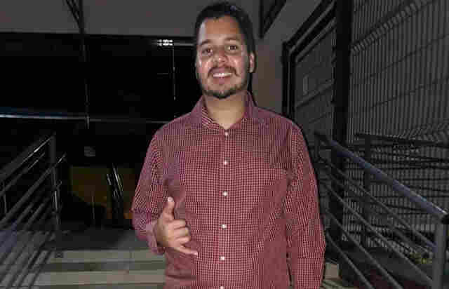 Gabriel Ângelo, que se jogou do viaduto, abre os olhos ao ouvir o pai