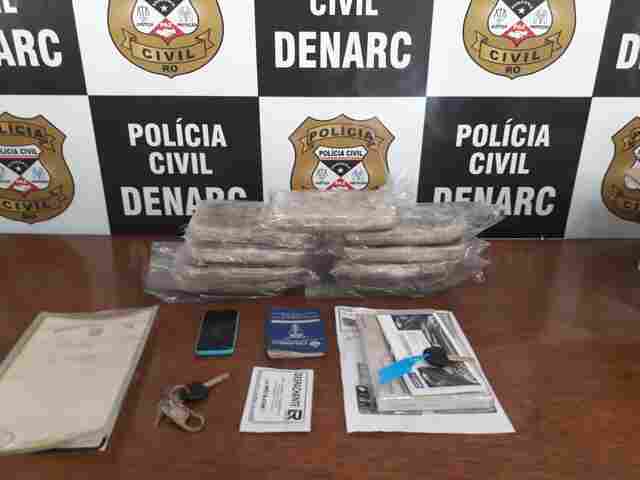 Três são presos com mais de 9 quilos de cocaína em apartamento