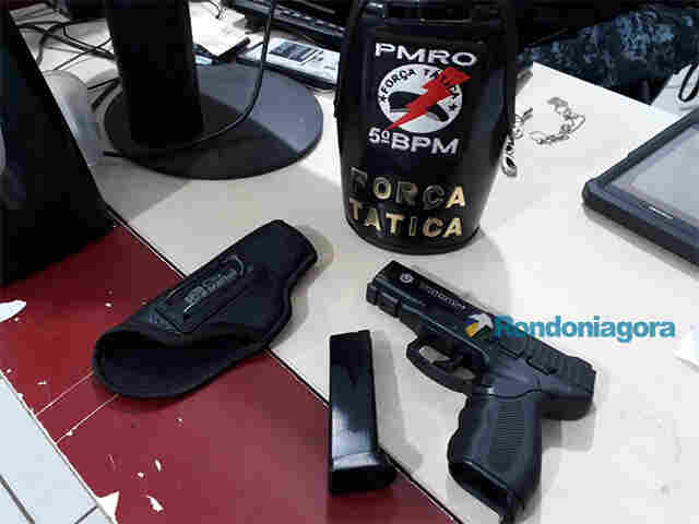 Polícia apreende adolescentes com arma de brinquedo na Zona Leste da Capital