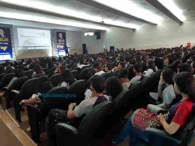 Aulão da Seduc / Faro reúne centenas de estudantes em Porto Velho